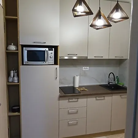 Picasso Kota 992 Апартаменты