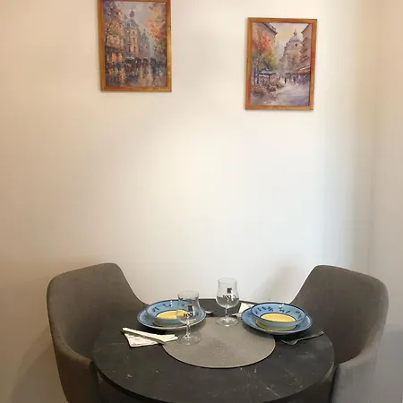 Apartment Picasso Kota 992